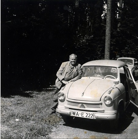 Mann aus Wetterburg mit Lloyd, 1950er Jahre