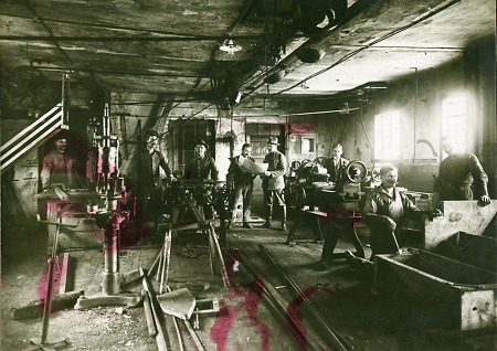 Fabrikraum der Firma Lambion in Wetterburg, 1918