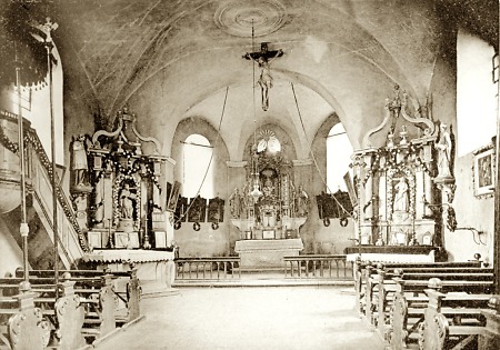 Das Innere der Kirche in Altenmittlau, 1897