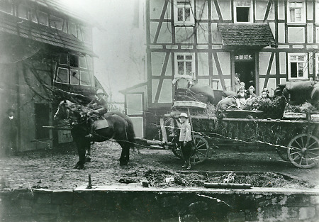 Brautwagen in Wolfshausen, 1935