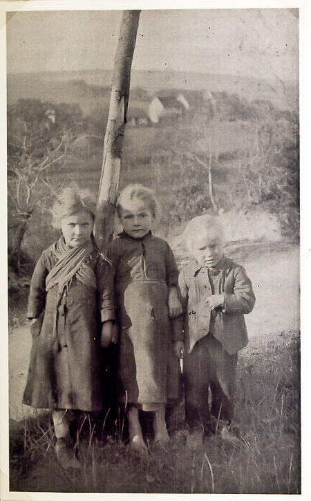 Drei Bettelkinder aus Hattenbach, 1888