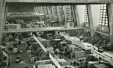 Die Frankfurter Großmarkthalle, um 1961