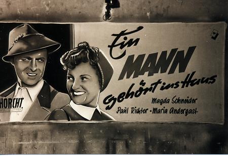 Kinoplakat von „Ein Mann gehört ins Haus“ mit Magda Schneider, 1948
