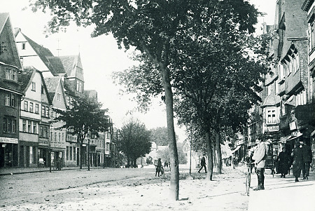 Die Kaiserstraße in Friedberg, vor 1930