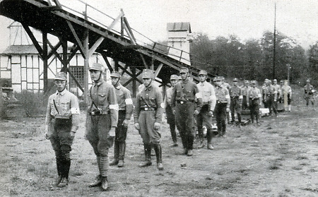 Sanitäter der SA bei einer Übung, um 1930-1932