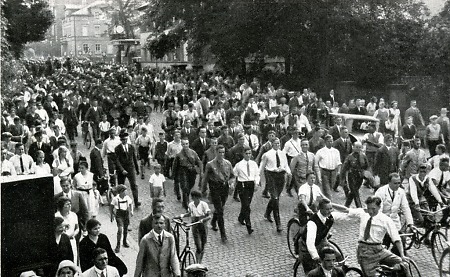 Nationalsozialisten an der Spitze der heimkehrenden Reichswehr, Vor 1932