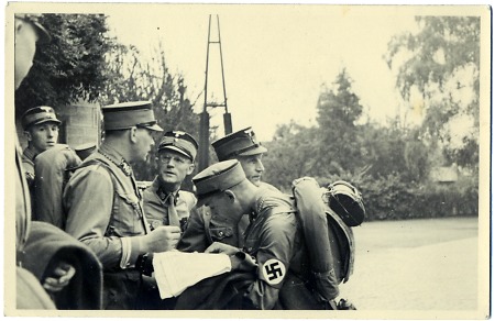 Bensheimer SA bei einer Geländeübung, 1933-1939