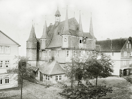 Das Rathaus von Frankenberg, vor 1913