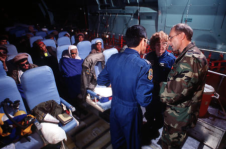 Evakuierungsflug von Islamabad zur Rhein-Main Air Base, 4. November 1989