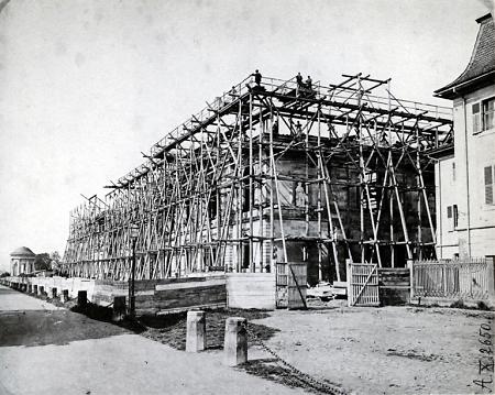 Bau der neuen Galerie in Kassel, 1873