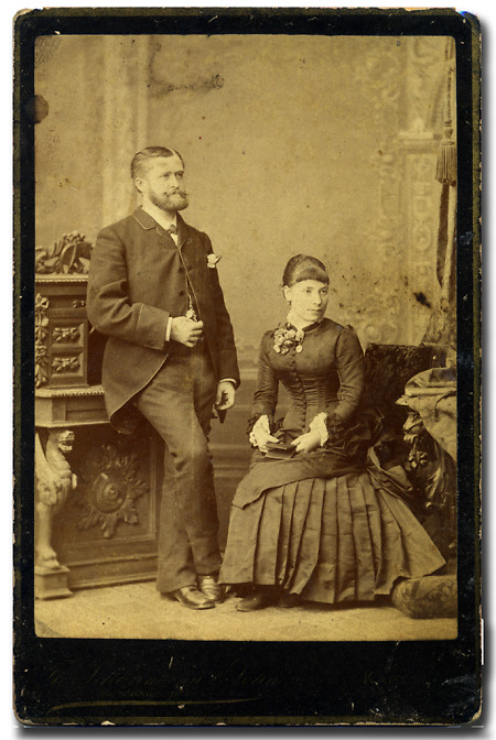 Ein aus Gelnhausen stammender Commerzienrat mit seiner Frau, um 1870