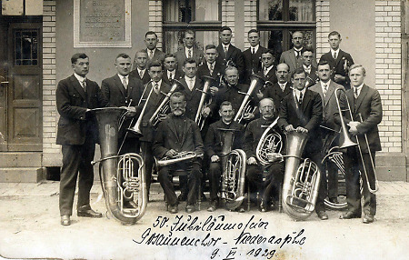 Der Posaunenchor Niederasphe bei der Feier zum 50. Jubiläum, 1929