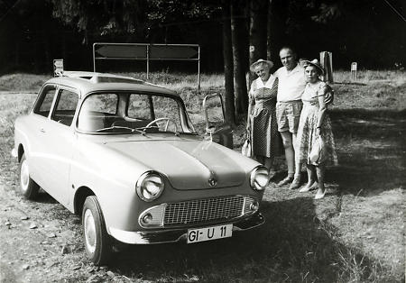 Sonntagsausflug einer Gießener Familie in den Vogelsberg, um 1962
