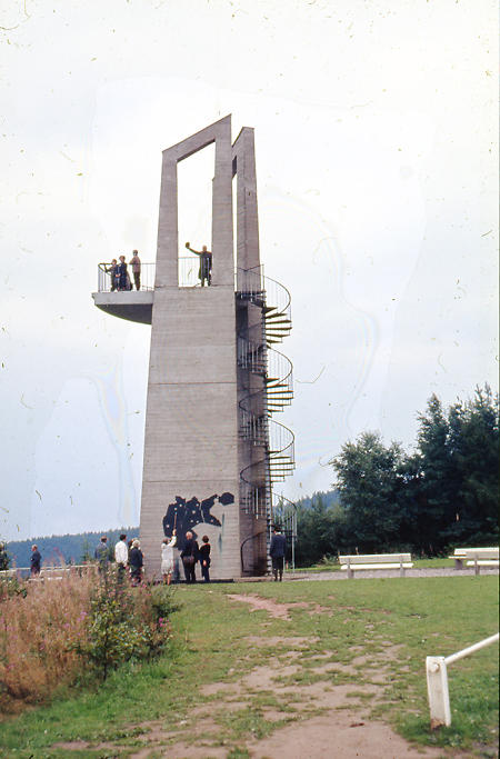 Aussichtsturm an der DDR-Grenze bei Bodesruh, 1969