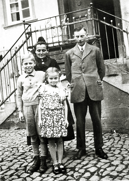 Familie aus Hachborn, 1930er Jahre?