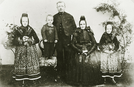 Familie in Wittelsberg, um 1910