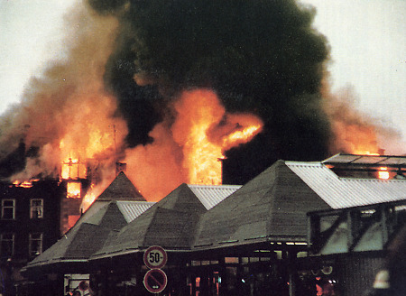 Großfeuer in der Innenstadt bei der Brandkatastrophe von Herborn, 7. Juli 1987