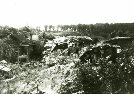 Gesprengte Gebäude und Bunker der Munitionsfabriken in Stadtallendorf, 1948-1960