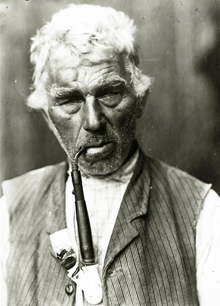 Porträt eines Nagelschmieds aus Hammelbach, 1907/1908
