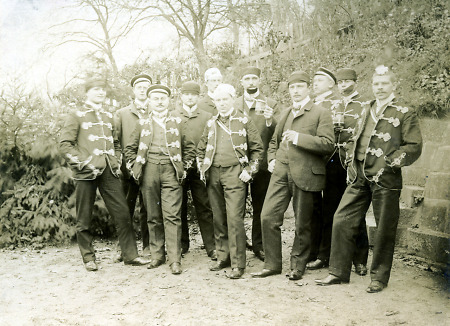 Korporierte Studenten der Hessen-Preußen zu Marburg, 16. November 1902