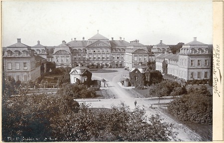 Schloss zu Arolsen, um 1890