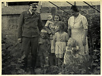 Vorschaubild Soldat auf Heimaturlaub bei einer Familie in Ockershausen, 1941