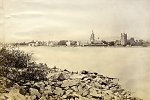 Vorschaubild Die Stadt Eltville vom südlichen Rheinufer, um 1875