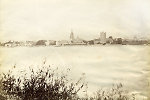 Vorschaubild Die Stadt Eltville vom südlichen Rheinufer, um 1875, um 1875
