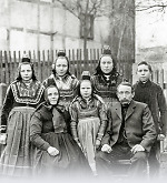 Vorschaubild Familie aus Hachborn, um 1920