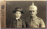 Vorschaubild Soldat aus Hachborn mit seinem Sohn, 1914-1918