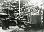 Vorschaubild Demontagearbeiten mit Raupen in Stadtallendorf, 1947