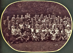 Vorschaubild Die Marburger Landsmannschaft Nibelungia mit Familienangehörigen, um 1924