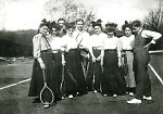 Vorschaubild Tennisspielerinnen und -spieler in Marburg, 1909