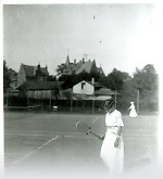 Vorschaubild Tennisspielerin in Marburg, um 1912