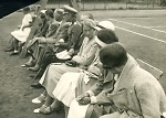 Vorschaubild Zuschauer bei einer Tennisveranstaltung in Marburg, 1935