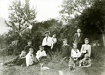 Vorschaubild Geburtstag eines Jungen in „Klees Berggarten“ in Marburg, um 1906