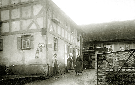 Hofreite eines Weißbindermeisters in Kirchvers, um 1912