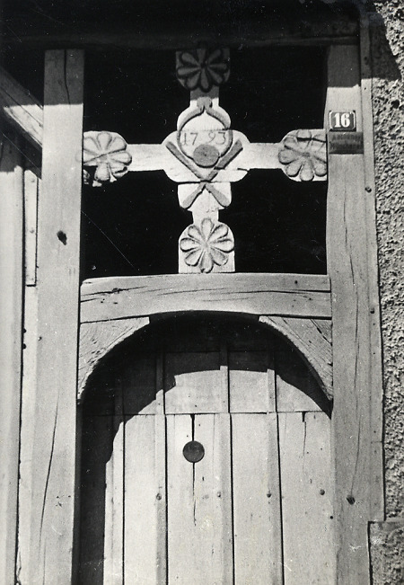 Tür und Holzarbeit in Muschenheim, um 1935