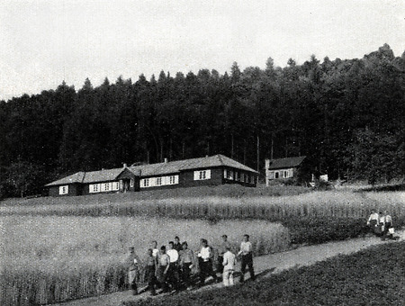 Baracken eines Arbeitslagers auf dem Glauberg, um 1933/34