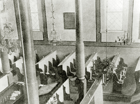 Das Innere der Synagoghe in Rotenburg / Fulda, um 1925?