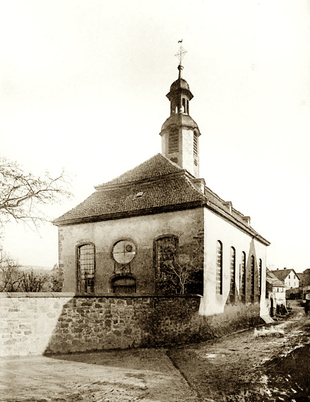 Die lutherische Kirche in Altenhaßlau von Südwesten, 1895
