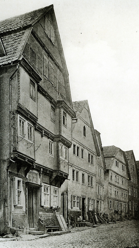 Häuser in der Haddamarstraße in Fritzlar, 1890-1900