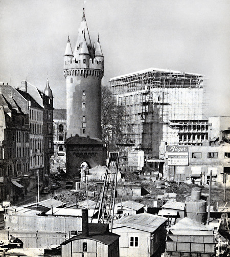 Neubauten am Eschenheimer Turm in Frankfurt, 1952-1953