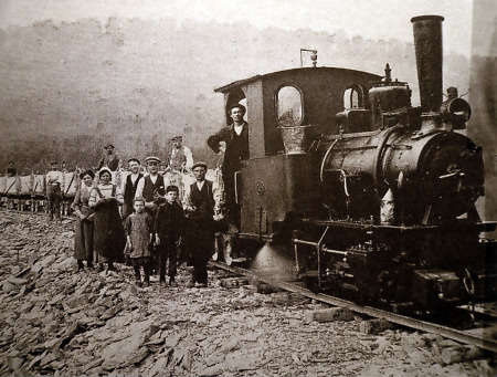 Eisenbahnbau bei Brandoberndorf, um 1911