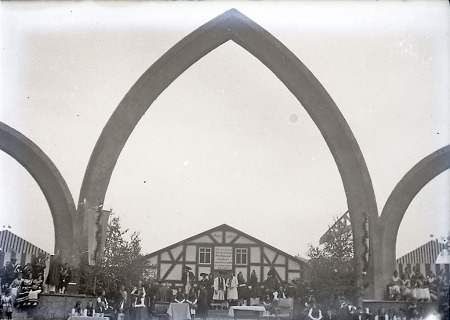 Aufführung der Marburger Festspiele auf der Marburger Schlossparkbühne, 1930