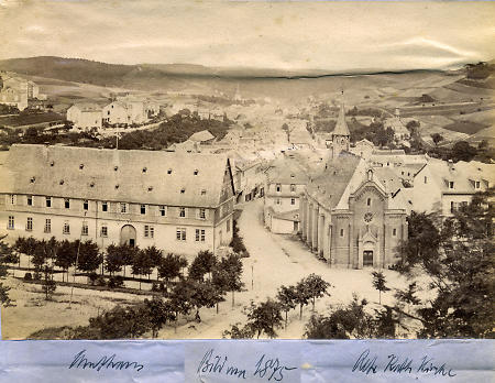 Ansicht von Langenschwalbach (Bad Schwalbach) mit der Alten Katholischen Kirche, um 1875