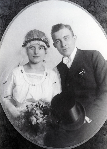 Hochzeitsfoto aus Niederaula, um 1920