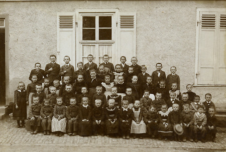 Schulklasse aus Brandoberndorf, um 1900