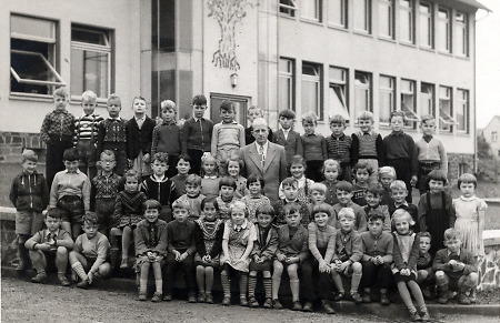 Klassenfoto vom 2. Schuljahr, Brandoberndorf, um 1960