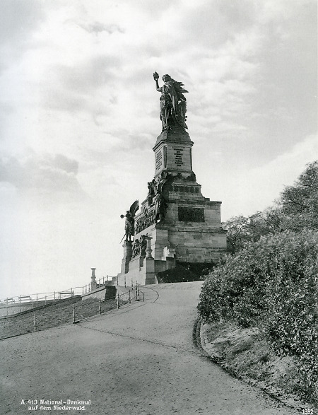 Das Niederwalddenkmal bei Rüdesheim, 1892